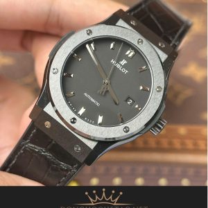 Hublot Classic Fusion black dial vỏ ceramic 11 6