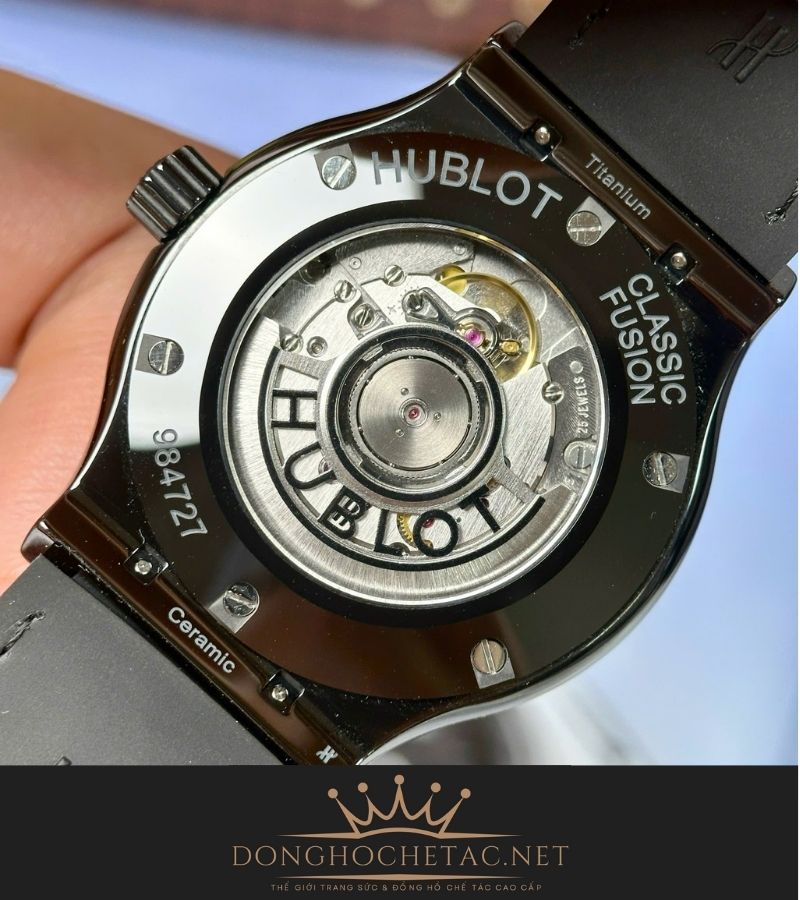 Hublot Classic Fusion black dial vỏ ceramic 7 20