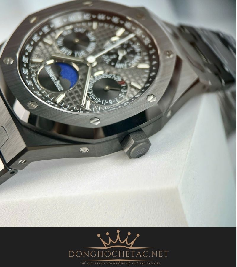 Audemars Piguet 226579 Black Ceramic Royal Oak