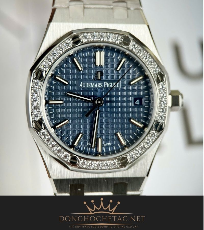 Audemars Piguet Royal Oak 77351 34mm Rep 1:1 Supper Fake chế tác cao cấp Audemars Piguet Royal Oak 77351