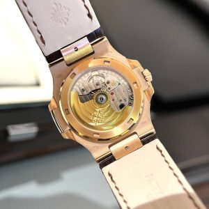 Patek Philippe Sieu Cap Nautilus 5711 1A 010 Boc Vang 18k 3