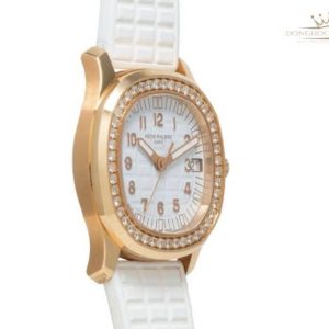 So Sánh Với Đồng Hồ Đồng hồ Patek Philippe Aquanaut 5068R-010