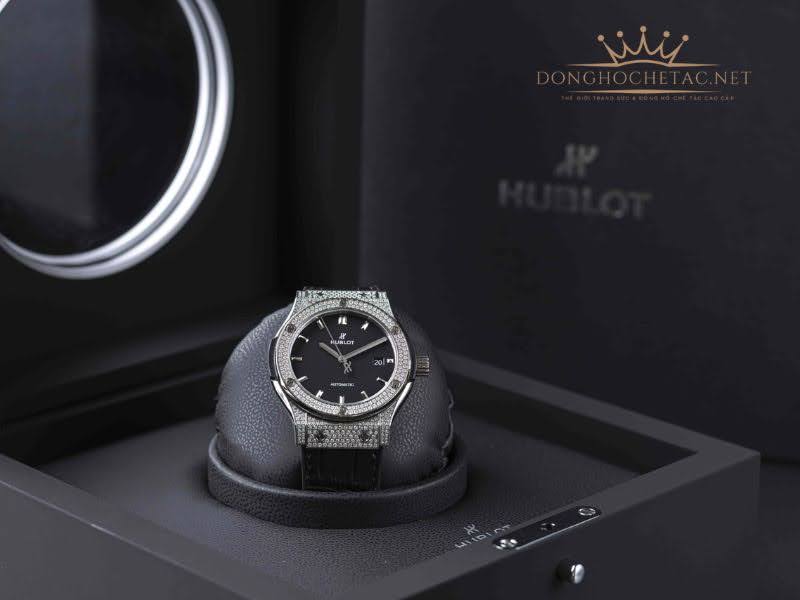 Hướng Dẫn Cách Chỉnh Giờ Đồng Hồ Hublot Chi Tiết